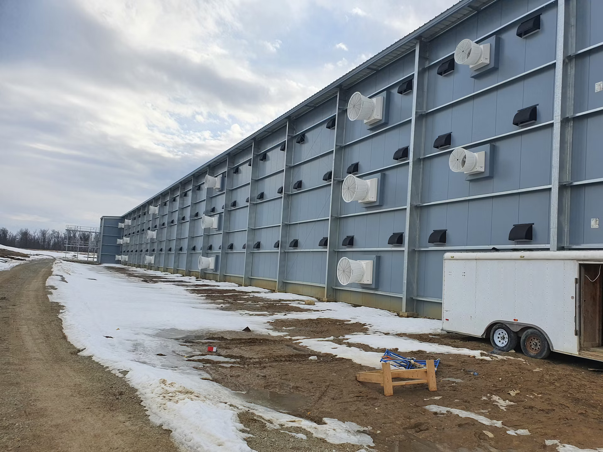 Cage-free-layer-project-Ohio-USA3